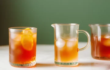 With 4 or 6 two oz. teas per shipment you can refresh yourself with gallons and gallons of your favorite iced teas!